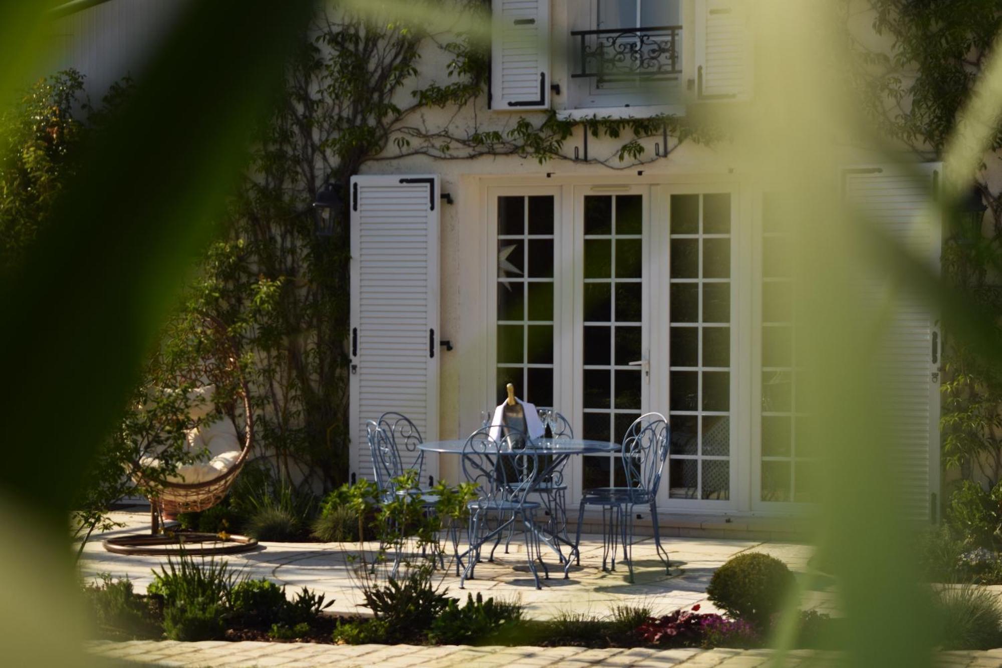 Au Pre Du Moulin Bed & Breakfast Clamanges Exterior photo